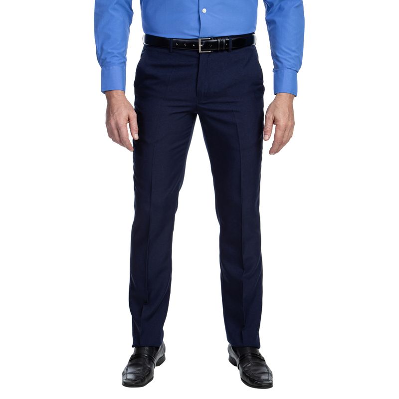 Homem vestindo calça social masculina azul | Camisaria Colombo